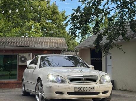 Mercedes S 320