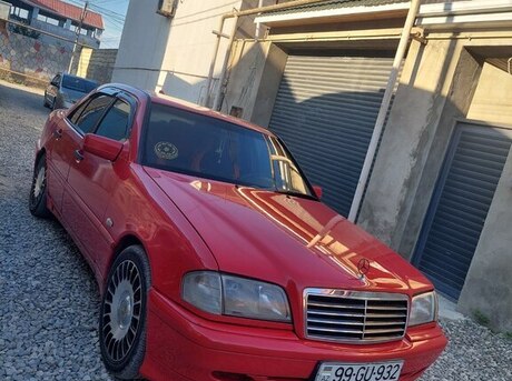 Mercedes C 220