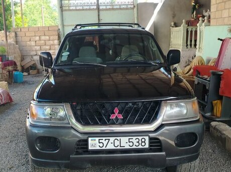 Mitsubishi Montero Sport