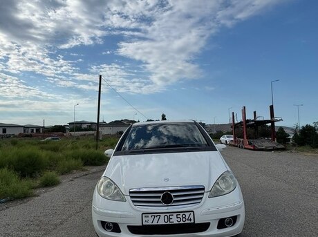 Mercedes A 200