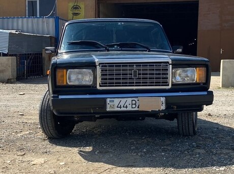 LADA (VAZ) 2107