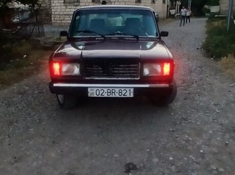 LADA (VAZ) 2107