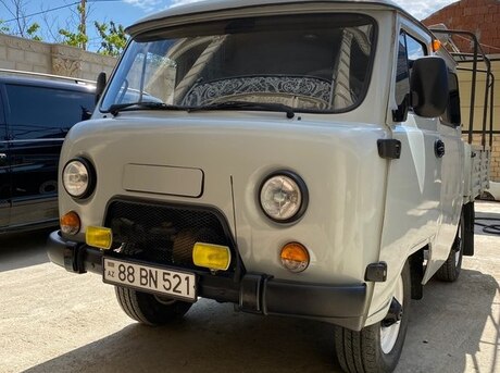 UAZ 39094
