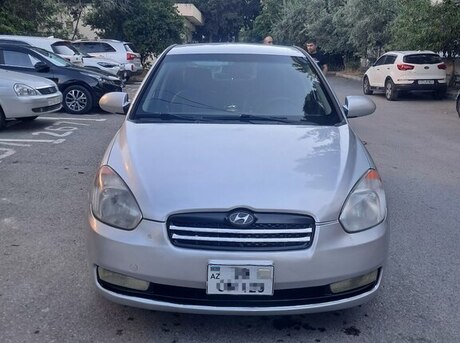 Hyundai Verna