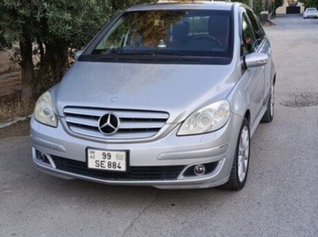 Mercedes B 170