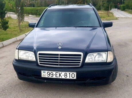 Mercedes C 220