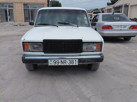 LADA (VAZ) 2107