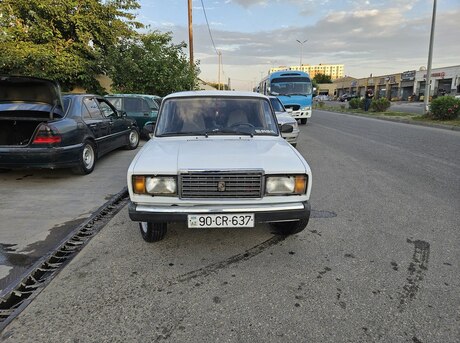 LADA (VAZ) 2107
