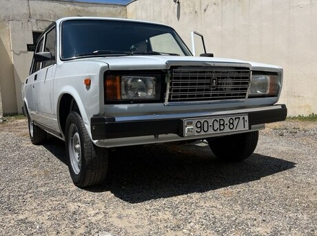 LADA (VAZ) 2107