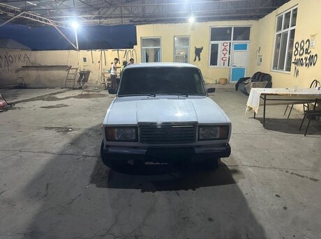 LADA (VAZ) 2107