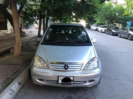 Mercedes A 160