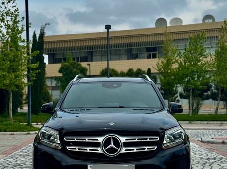 Mercedes GLS 450 4MATIC