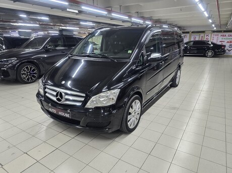 Mercedes Viano
