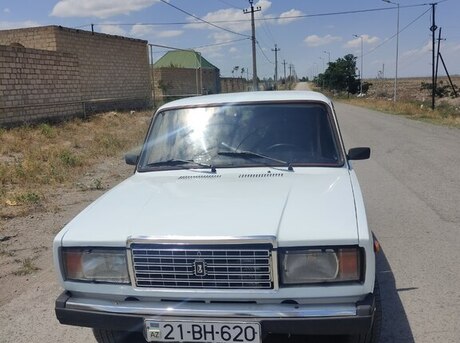 LADA (VAZ) 2107