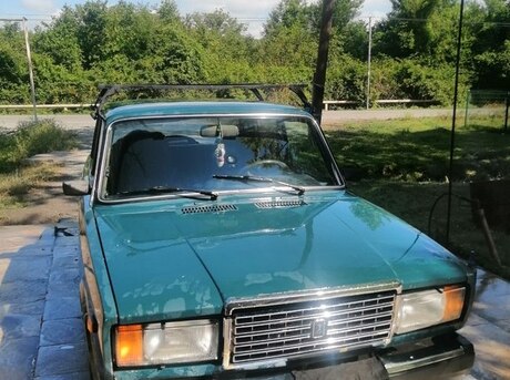 LADA (VAZ) 2107