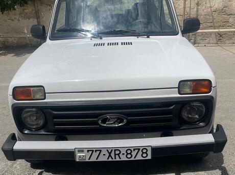 LADA (VAZ) Niva
