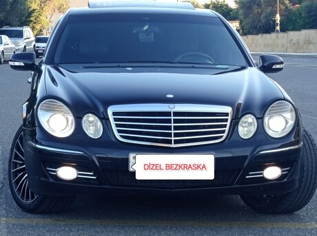 Mercedes E 280