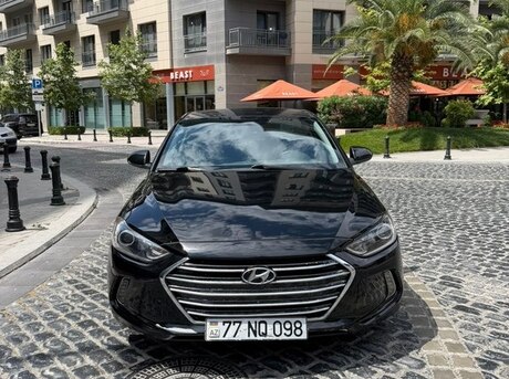 Hyundai Elantra