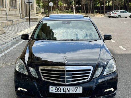 Mercedes E 220