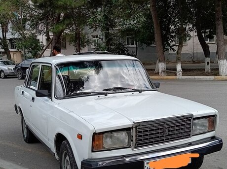 LADA (VAZ) 2107