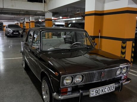 LADA (VAZ) 2103