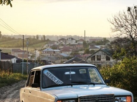 LADA (VAZ) 2107