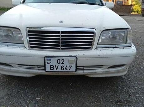 Mercedes C 230