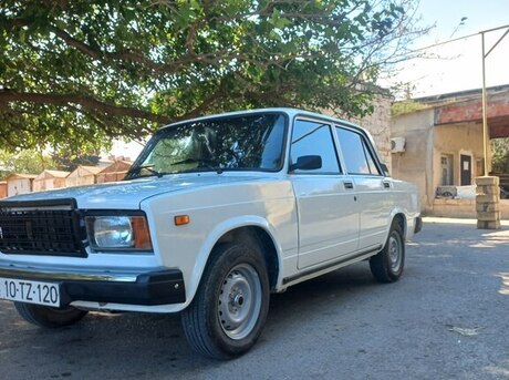 LADA (VAZ) 2107