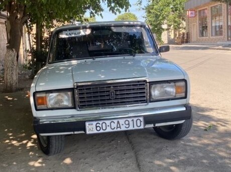 LADA (VAZ) 2107