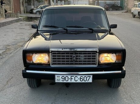 LADA (VAZ) 2107