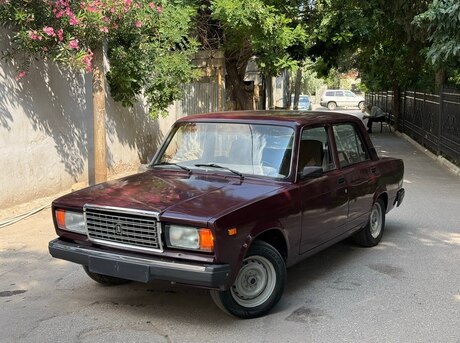 LADA (VAZ) 2107