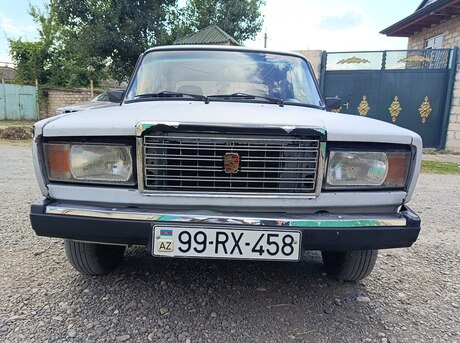 LADA (VAZ) 2107