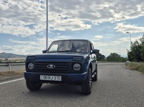 LADA (VAZ) Niva