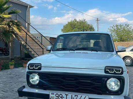 LADA (VAZ) Niva