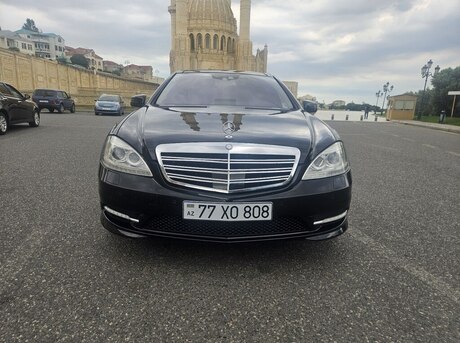 Mercedes S 500 4MATIC