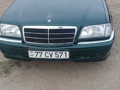 Mercedes C 180