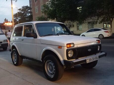LADA (VAZ) Niva