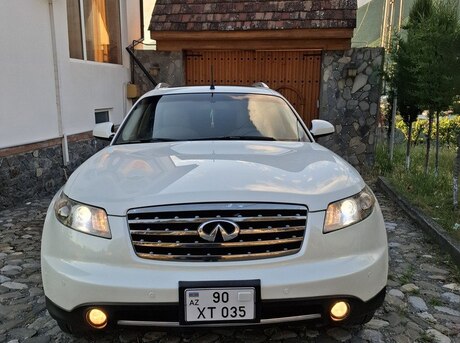 Infiniti FX35