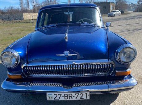 GAZ M-21