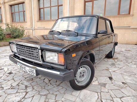 LADA (VAZ) 2107