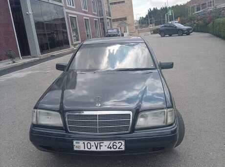 Mercedes C 180