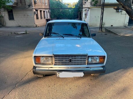 LADA (VAZ) 2107