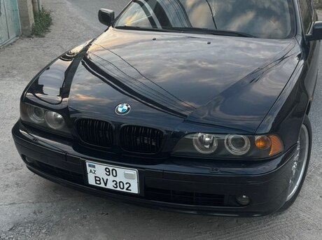 BMW 528