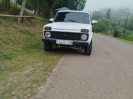 LADA (VAZ) Niva
