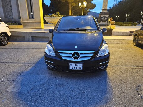 Mercedes B 170