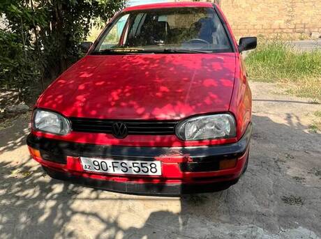 Volkswagen Golf