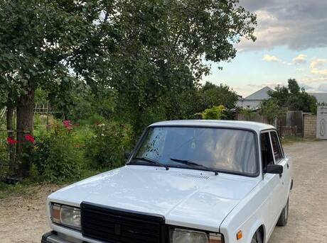 LADA (VAZ) 2107
