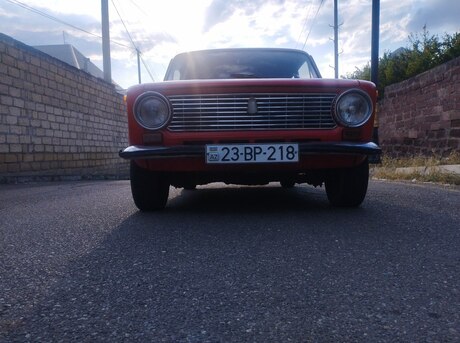 LADA (VAZ) 21011