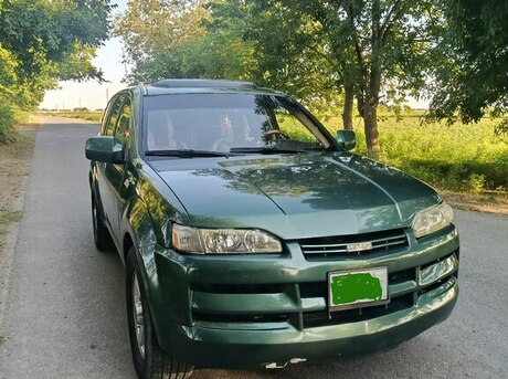 Isuzu Axiom