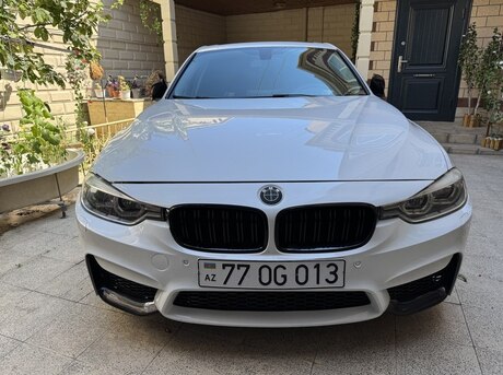 BMW 320